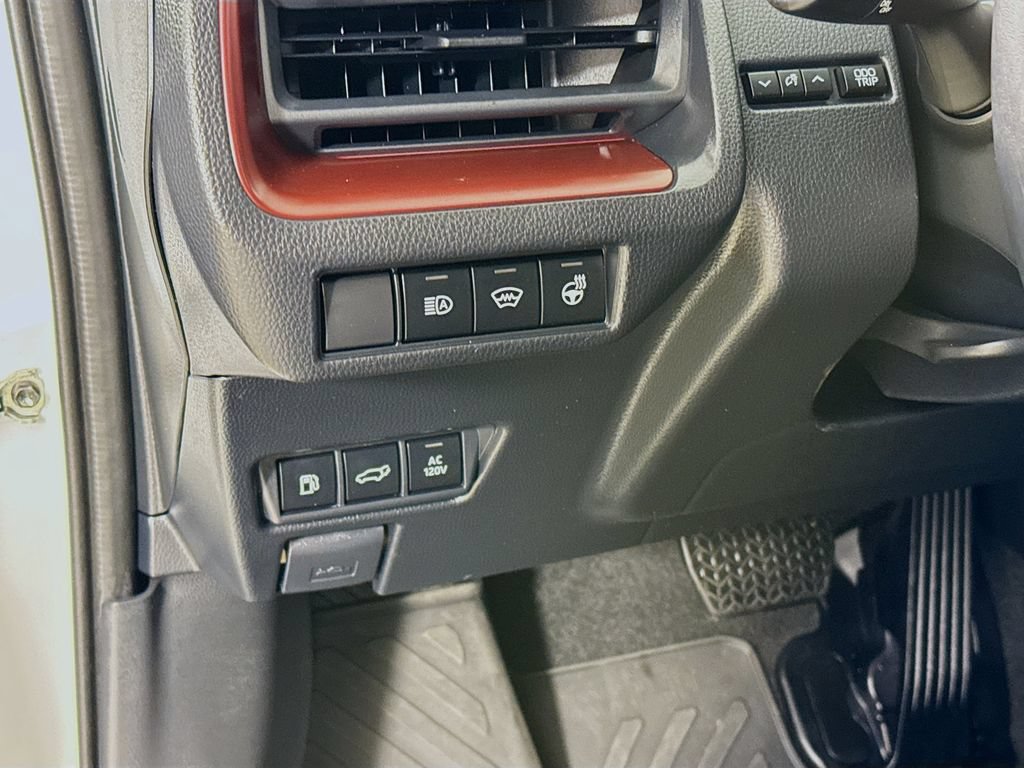 Certified 2024 Toyota Prius Prime Premium FWD image 12