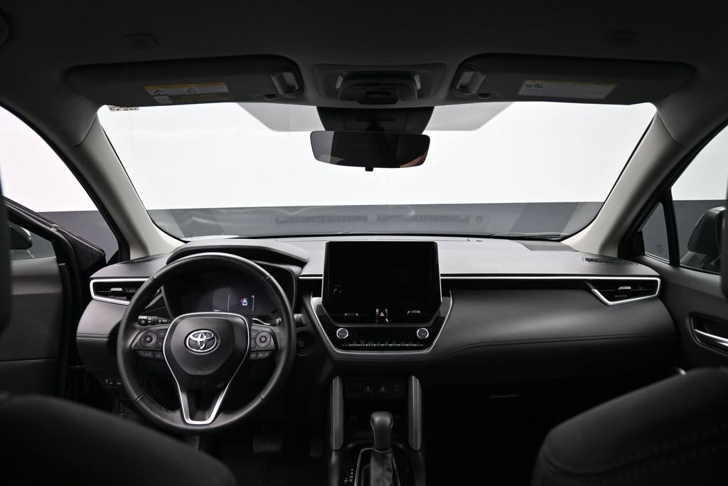 Certified 2025 Toyota Corolla Cross XLE AWD/4WD image 25