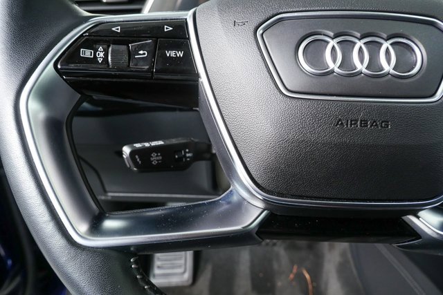 Used 2021 Audi e-tron Premium w/ Convenience Plus Package image 9