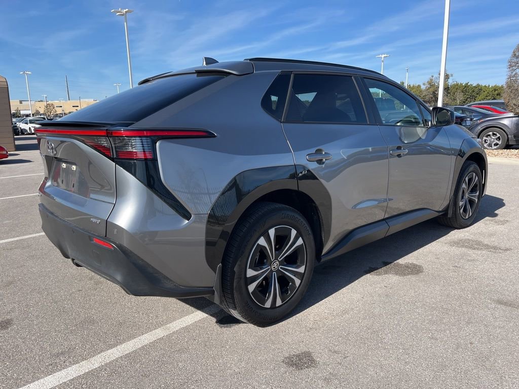 Used 2024 Toyota bZ4X XLE image 4