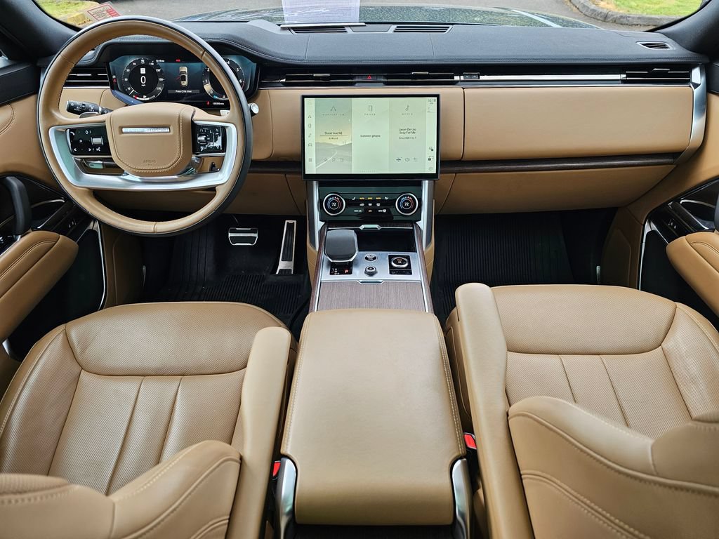 Used 2023 Land Rover Range Rover Long Wheelbase SE AWD/4WD image 9