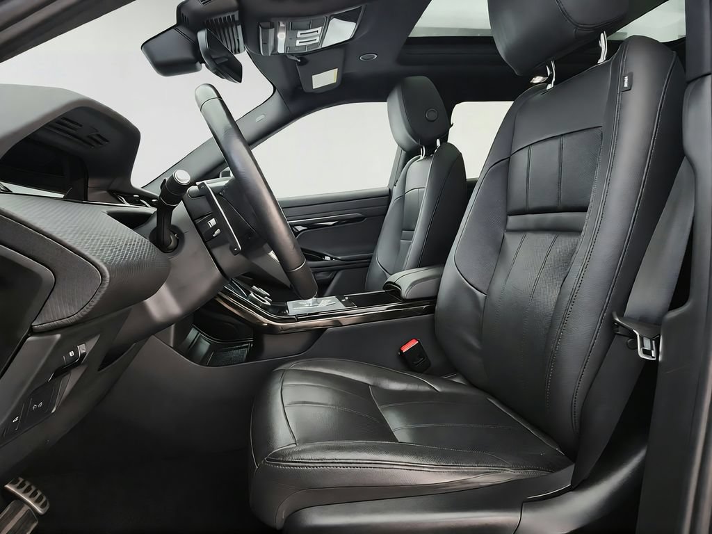 Used 2023 Land Rover Range Rover Evoque R-Dynamic S AWD/4WD image 10
