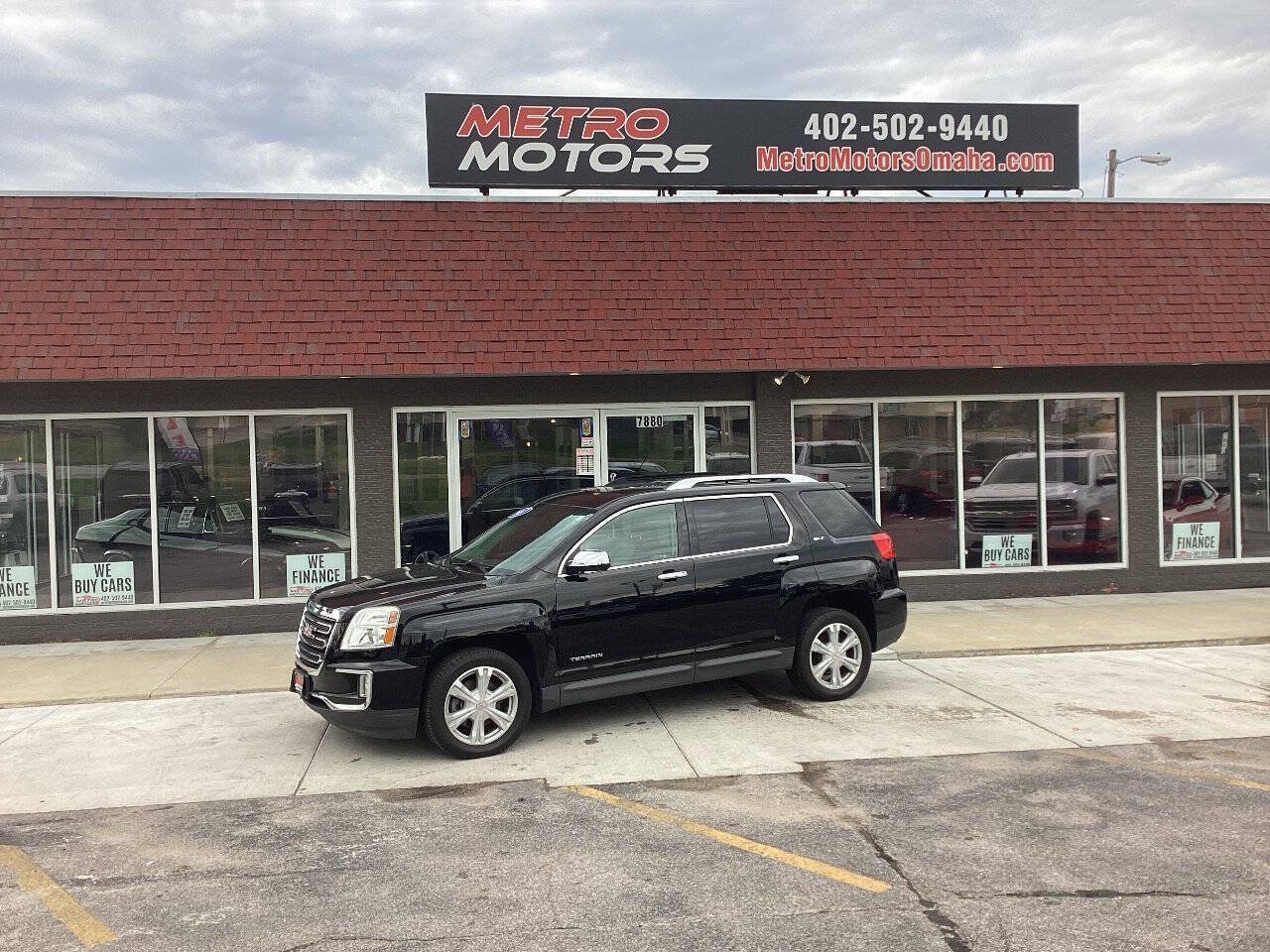 Used 2017 GMC Terrain SLT w/ Open Road Package AWD/4WD image 1