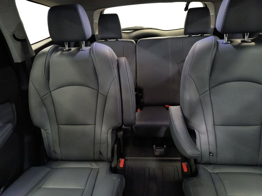 Used 2021 Buick Enclave Premium w/ Surround and Sites Package image 16