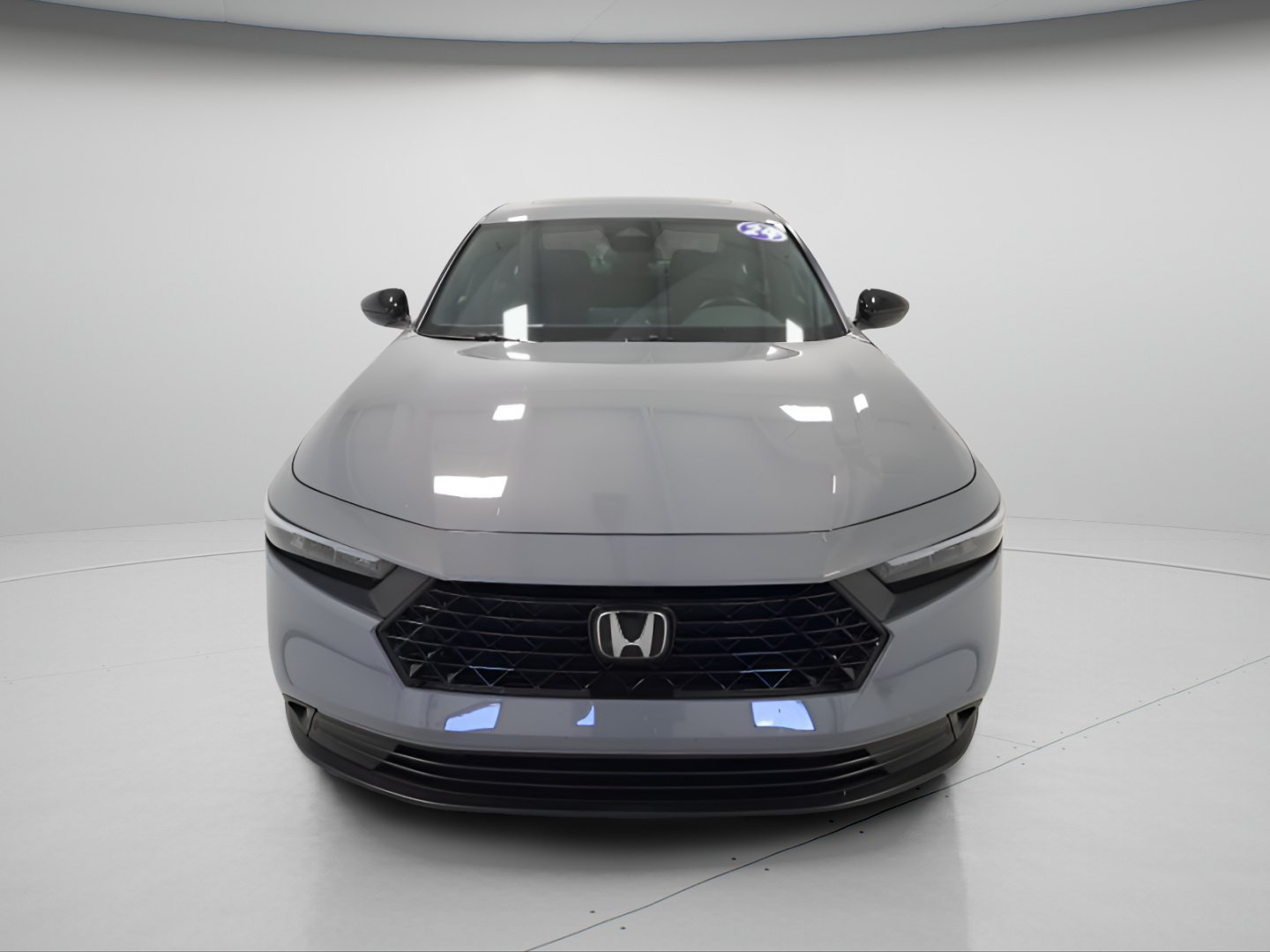 Used 2024 Honda Accord Sport image 2