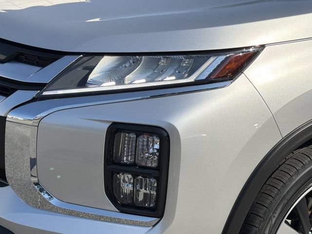 Used 2024 Mitsubishi Outlander Sport SE AWD/4WD image 11