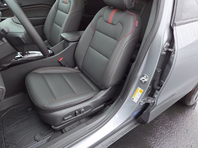 New 2026 Chevrolet Trax RS w/ Sunroof Package FWD image 22