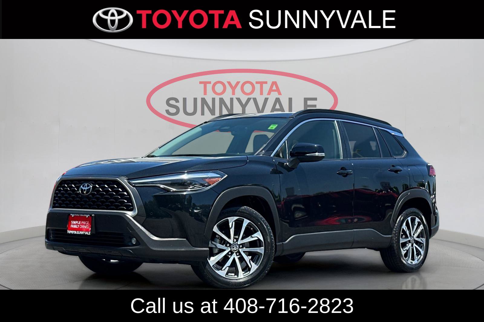 Certified 2025 Toyota Corolla Cross XLE AWD/4WD image 2