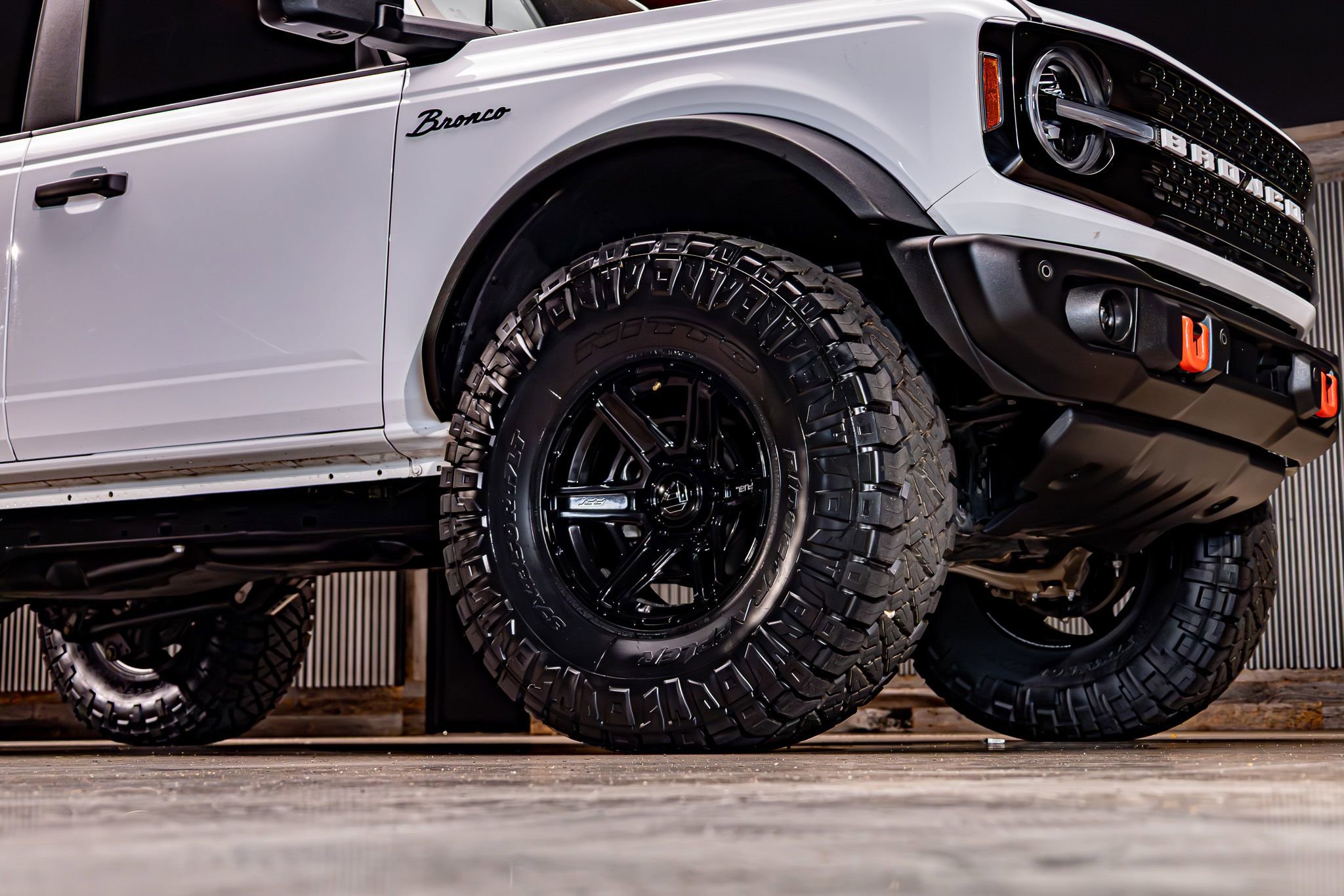 Used 2023 Ford Bronco Wildtrak image 16