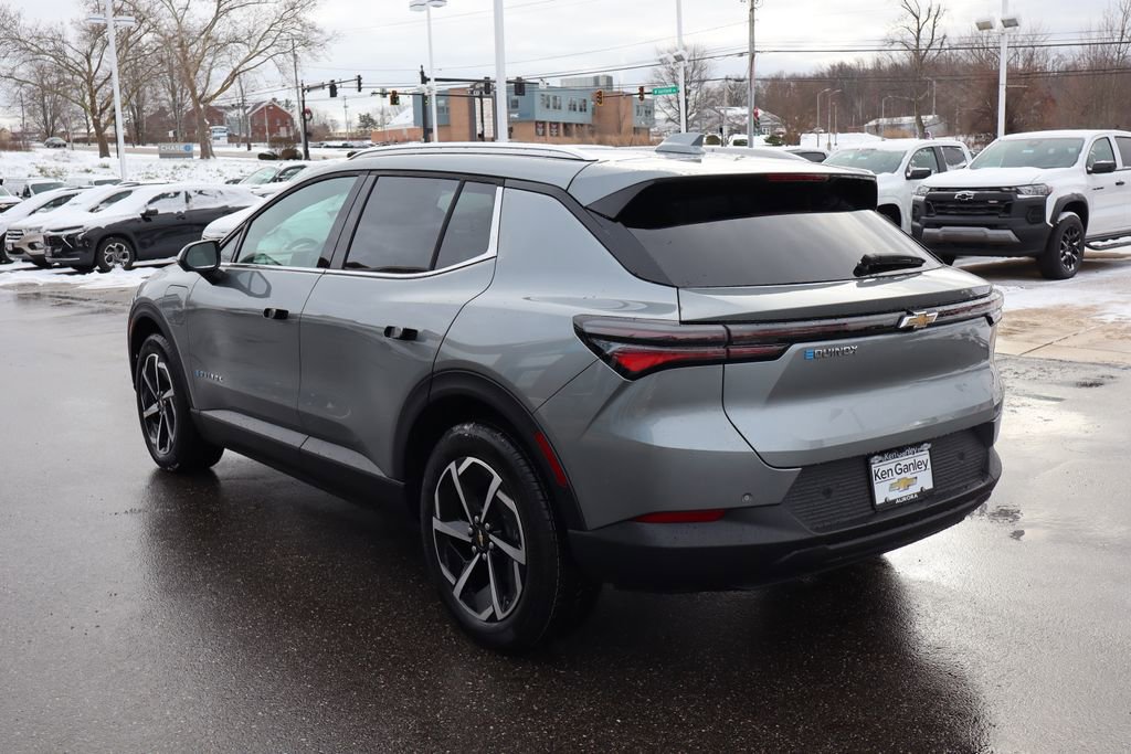 New 2026 Chevrolet Equinox EV LT image 28