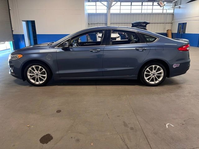 Used 2019 Ford Fusion Energi Titanium FWD image 6