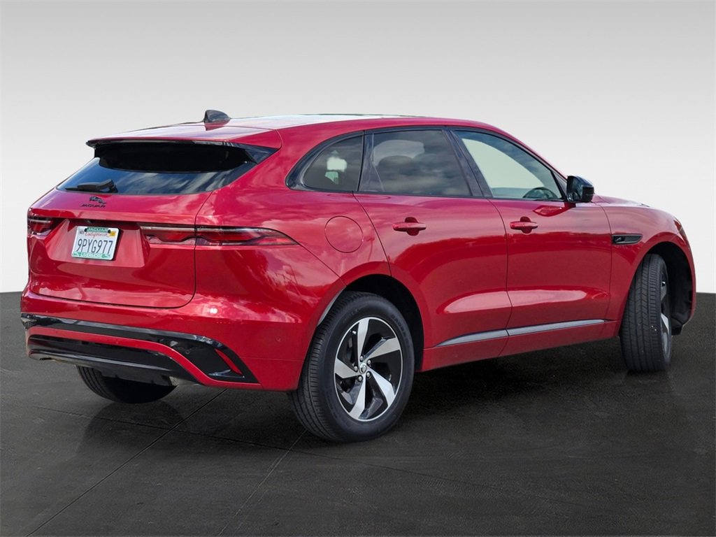 Used 2025 Jaguar F-PACE R-Dynamic S image 5