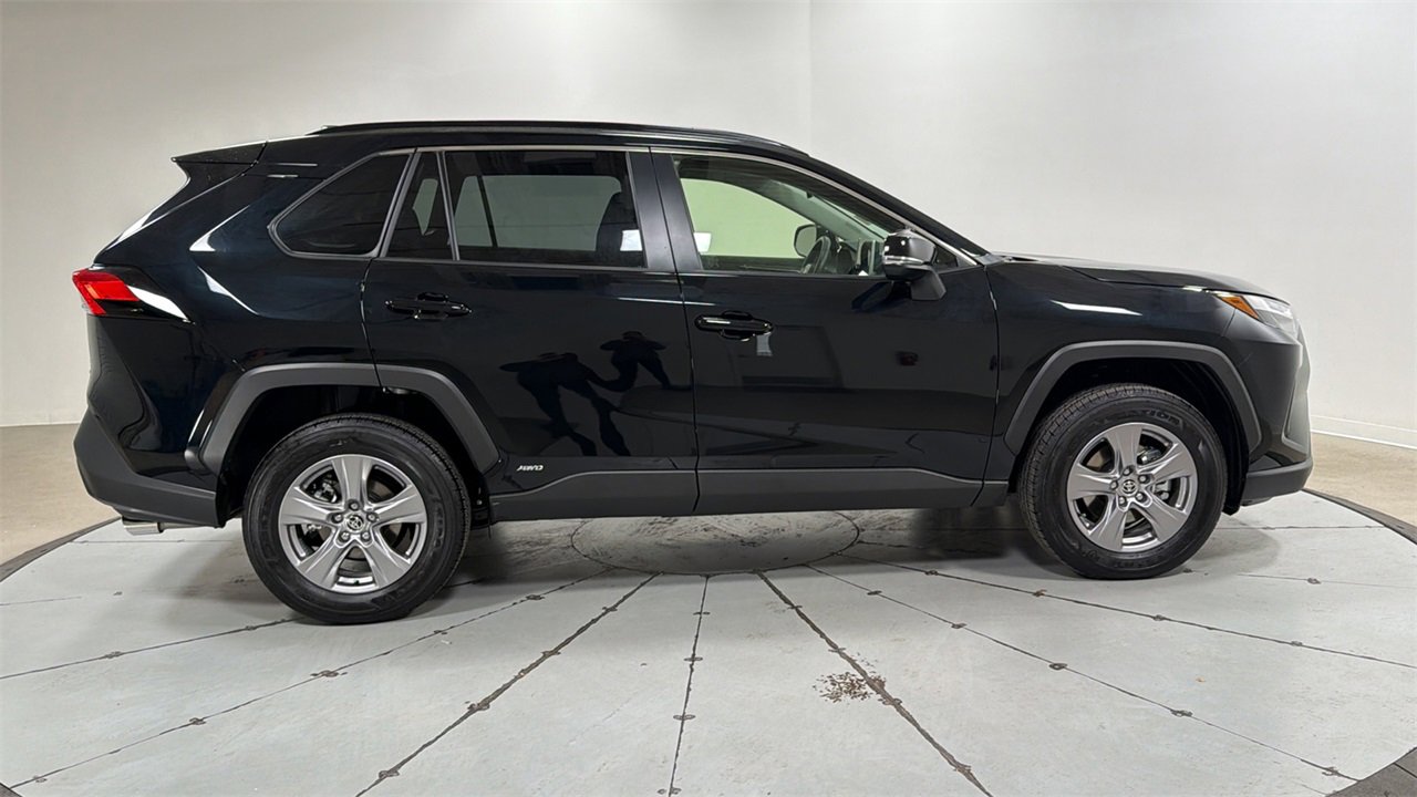 Certified 2025 Toyota RAV4 LE image 6
