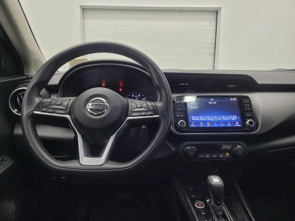 Used 2021 Nissan Kicks SV image 22