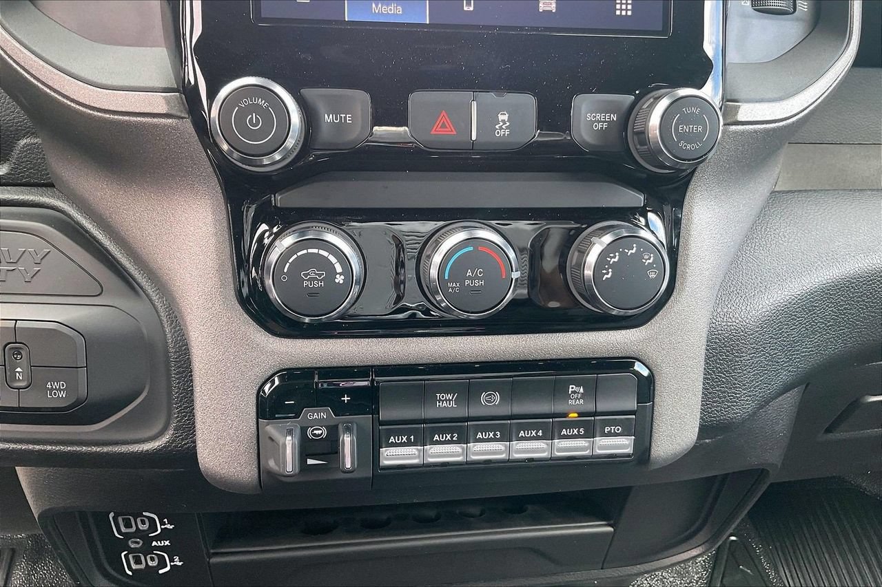 New 2026 RAM 4500 Tradesman w/ Chrome Appearance Group AWD/4WD image 13