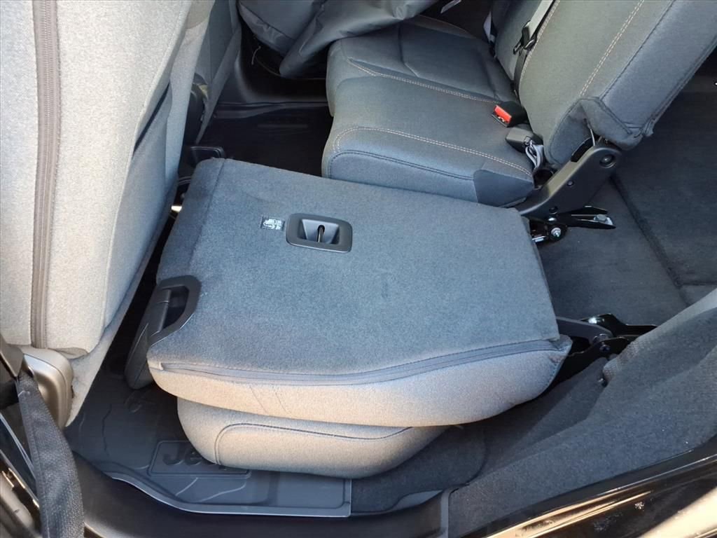 New 2026 Jeep Wrangler Sport image 34