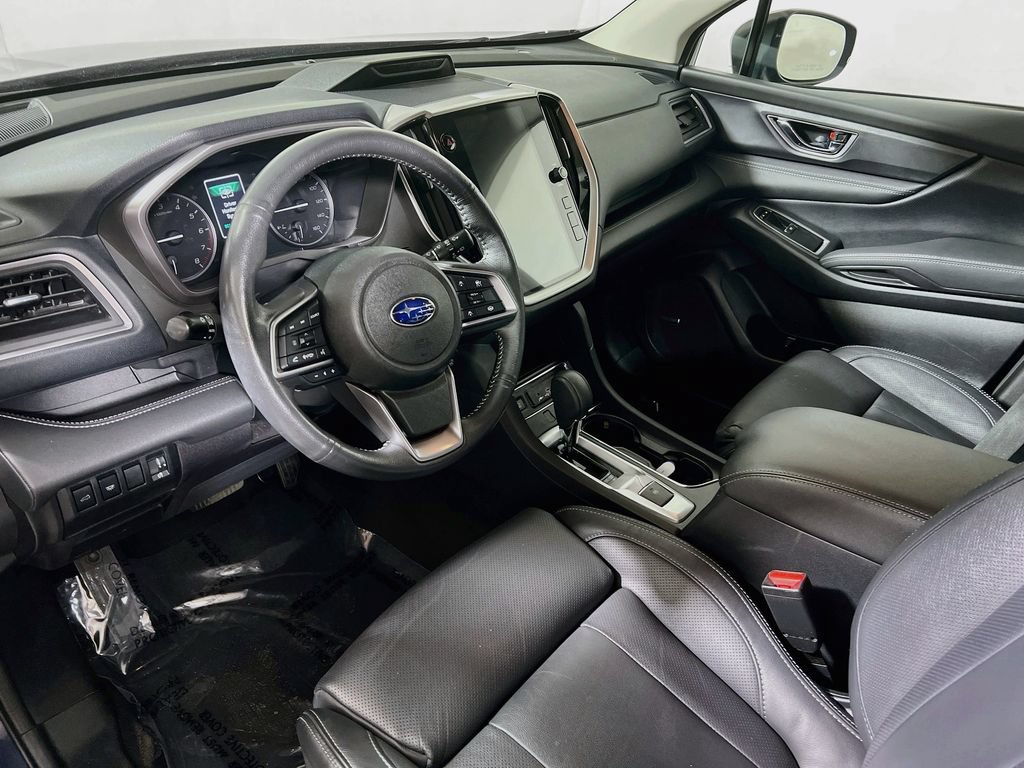 Used 2024 Subaru Ascent Limited w/ Technology Package AWD/4WD image 9
