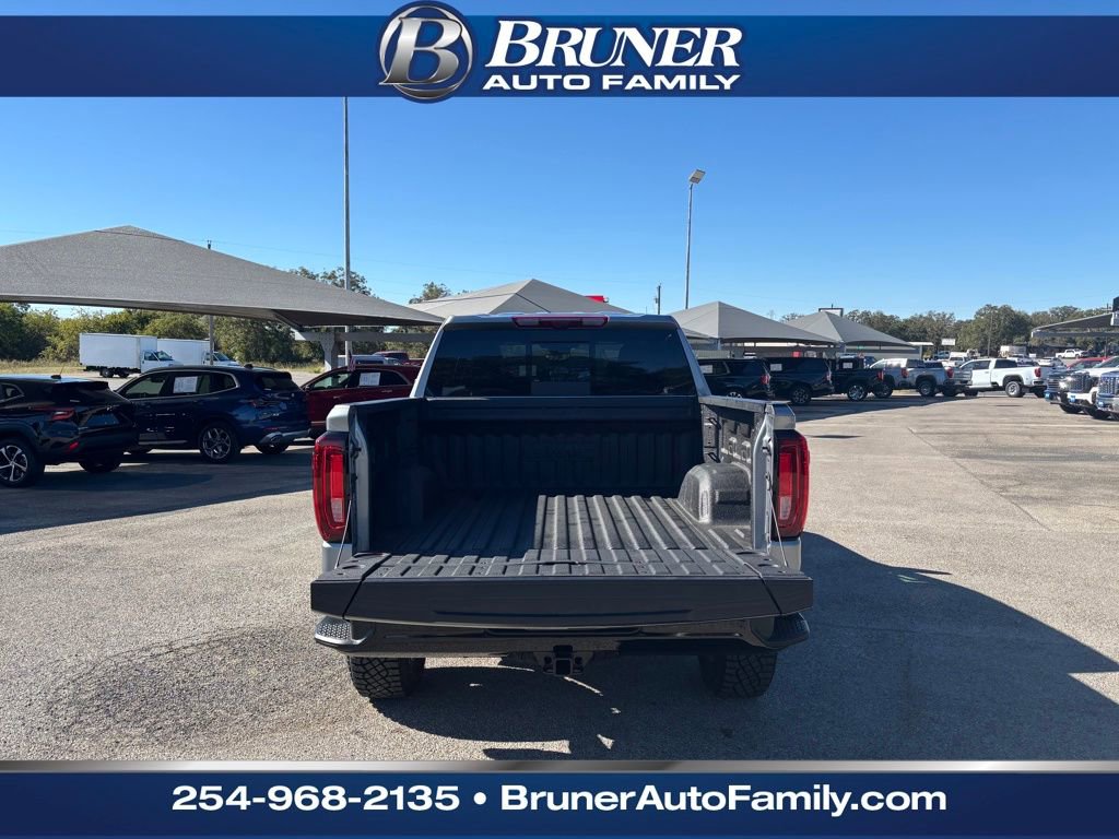 New 2026 GMC Sierra 1500 AT4X image 7