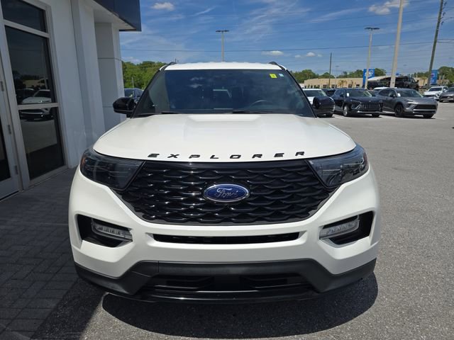 Used 2022 Ford Explorer ST-Line w/ Class IV Trailer Tow Package image 2