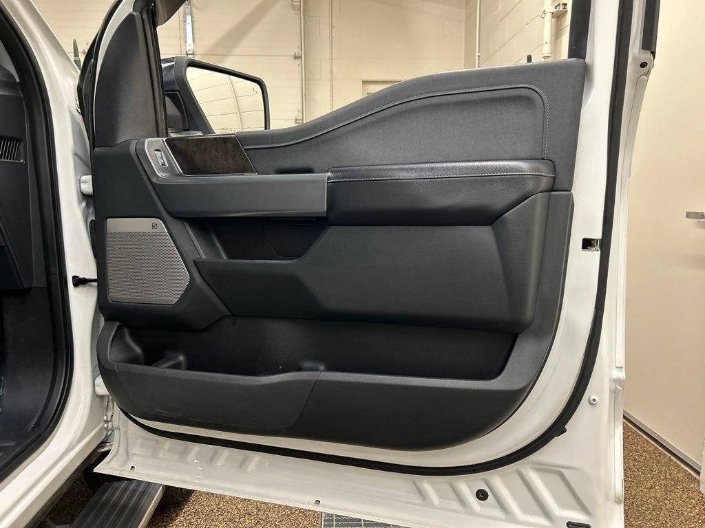 Used 2021 Ford F150 Lariat w/ Equipment Group 502A High AWD/4WD image 14
