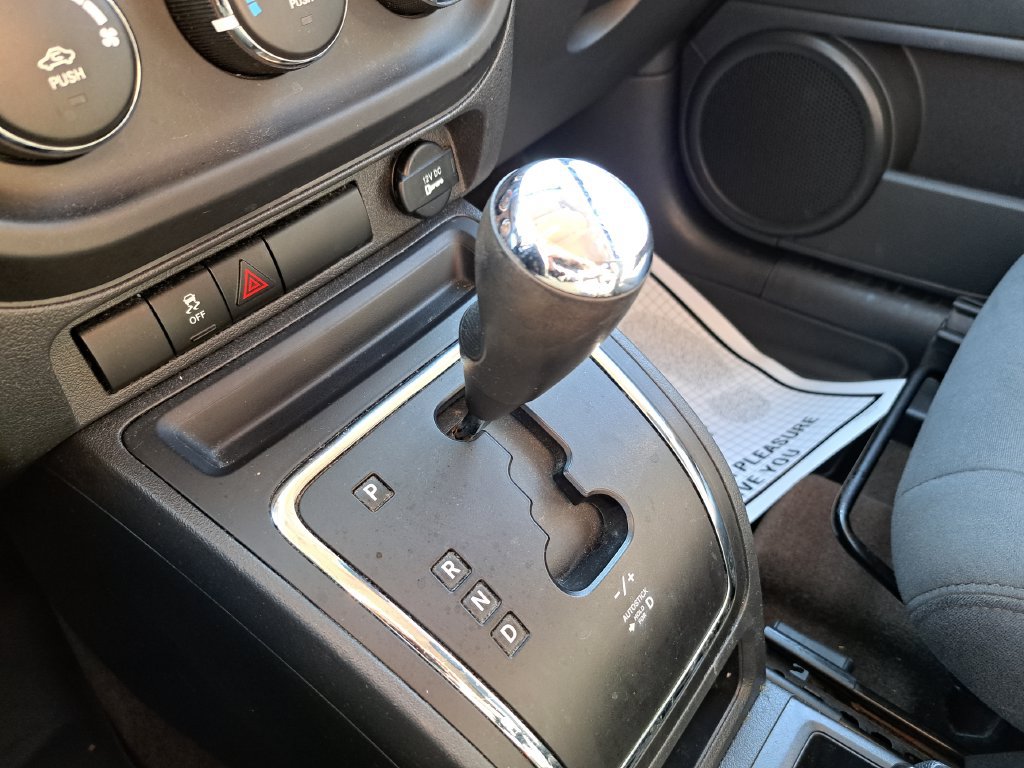 Used 2015 Jeep Compass Sport w/ Power Value Group FWD image 15