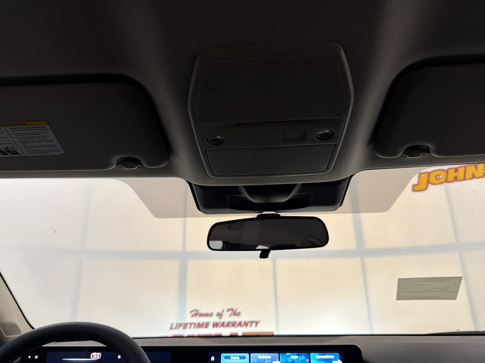 New 2027 Nissan Sentra SR w/ Floor Mat Package FWD image 20