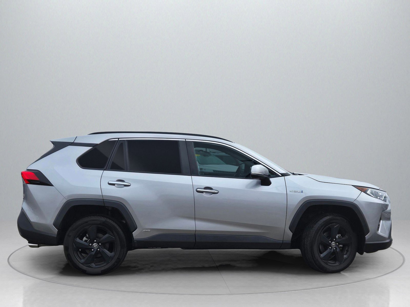 Used 2021 Toyota RAV4 Limited image 9