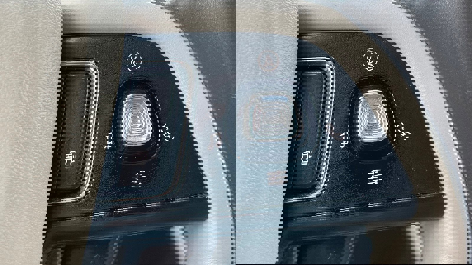 Used 2020 Lincoln Corsair FWD w/ Equipment Group 101A image 15