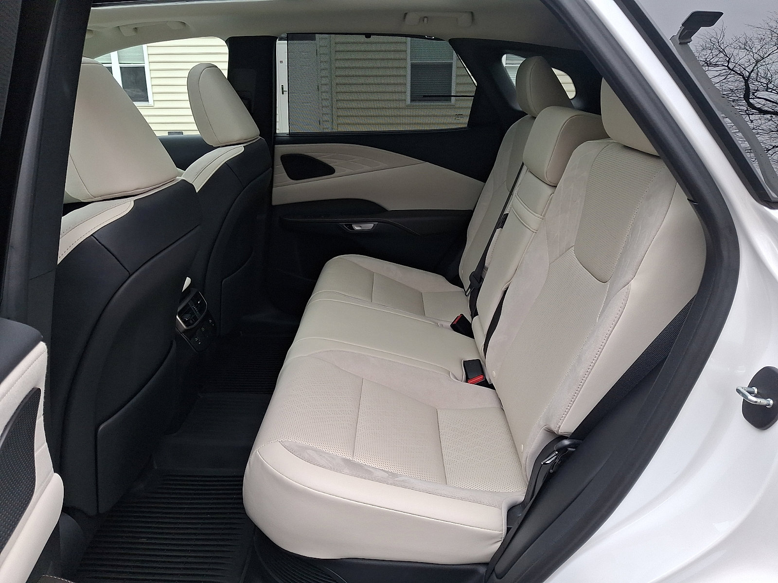 Certified 2023 Lexus RX 350 Premium w/ Accessory Package (Z1) image 10