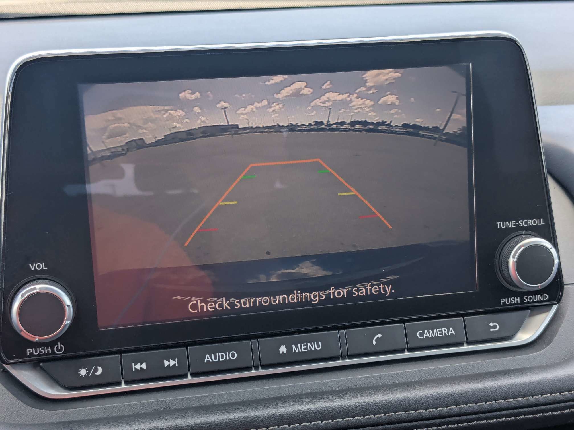 Used 2024 Nissan Rogue SV FWD image 24