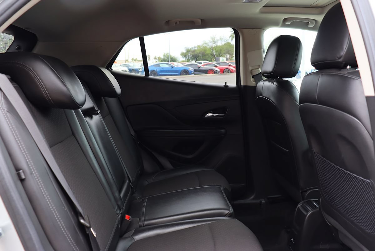 Used 2021 Buick Encore Preferred w/ Safety Package II FWD image 27