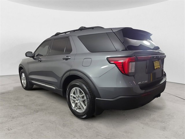 Certified 2025 Ford Explorer Active image 3