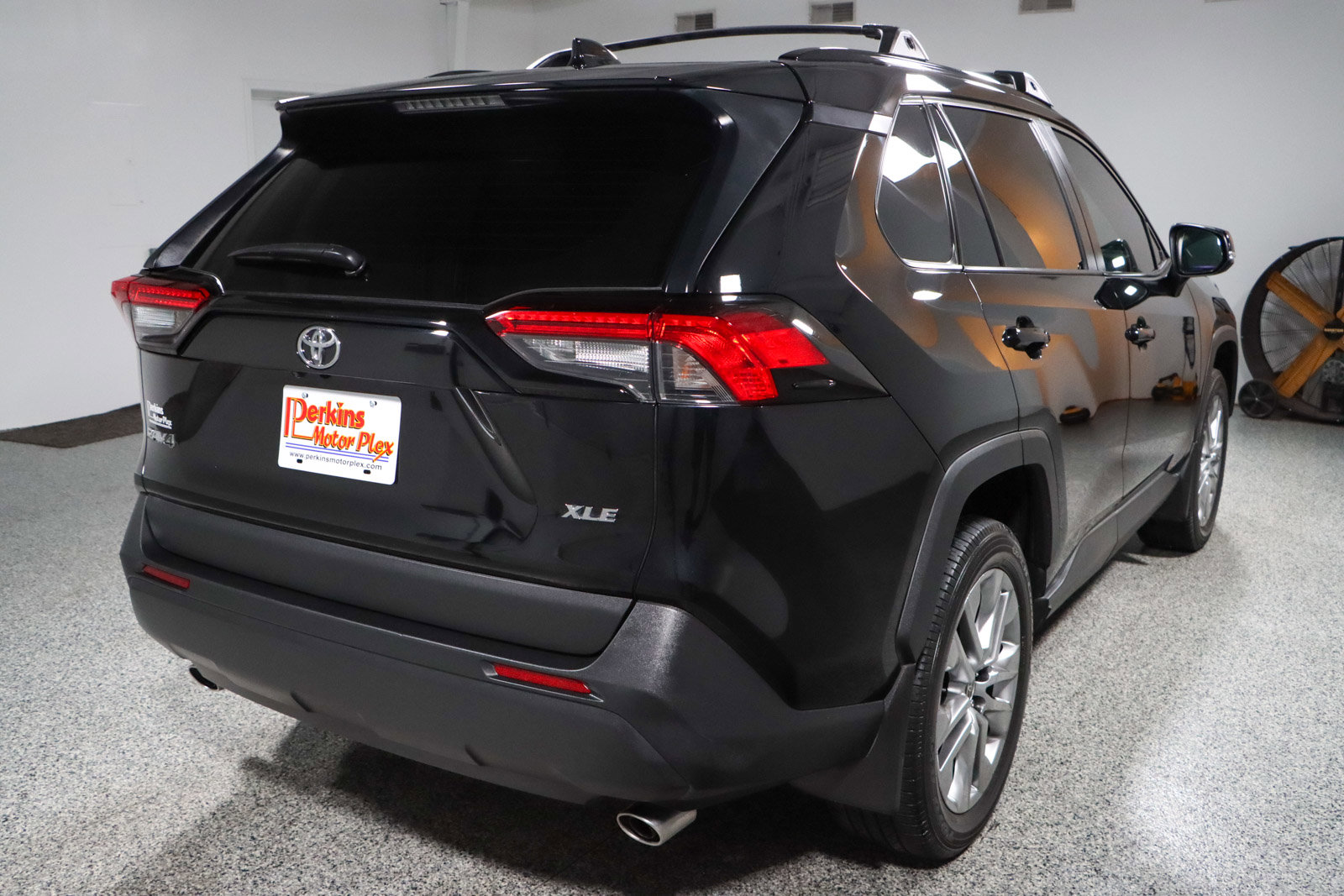 Used 2024 Toyota RAV4 XLE Premium image 7