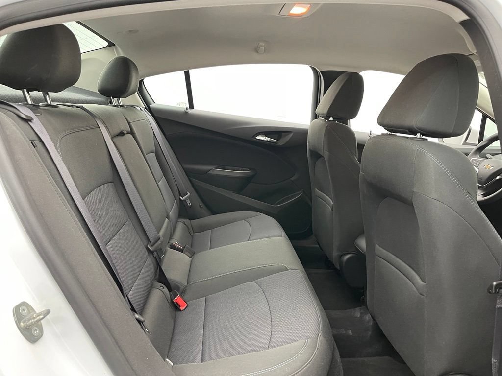 Used 2017 Chevrolet Cruze LT w/ Convenience Package FWD image 32