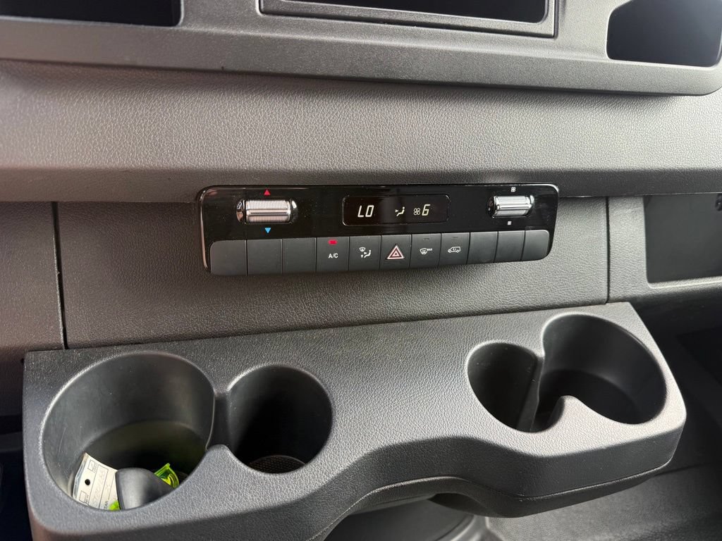 Used 2025 Mercedes-Benz Sprinter 2500 image 17