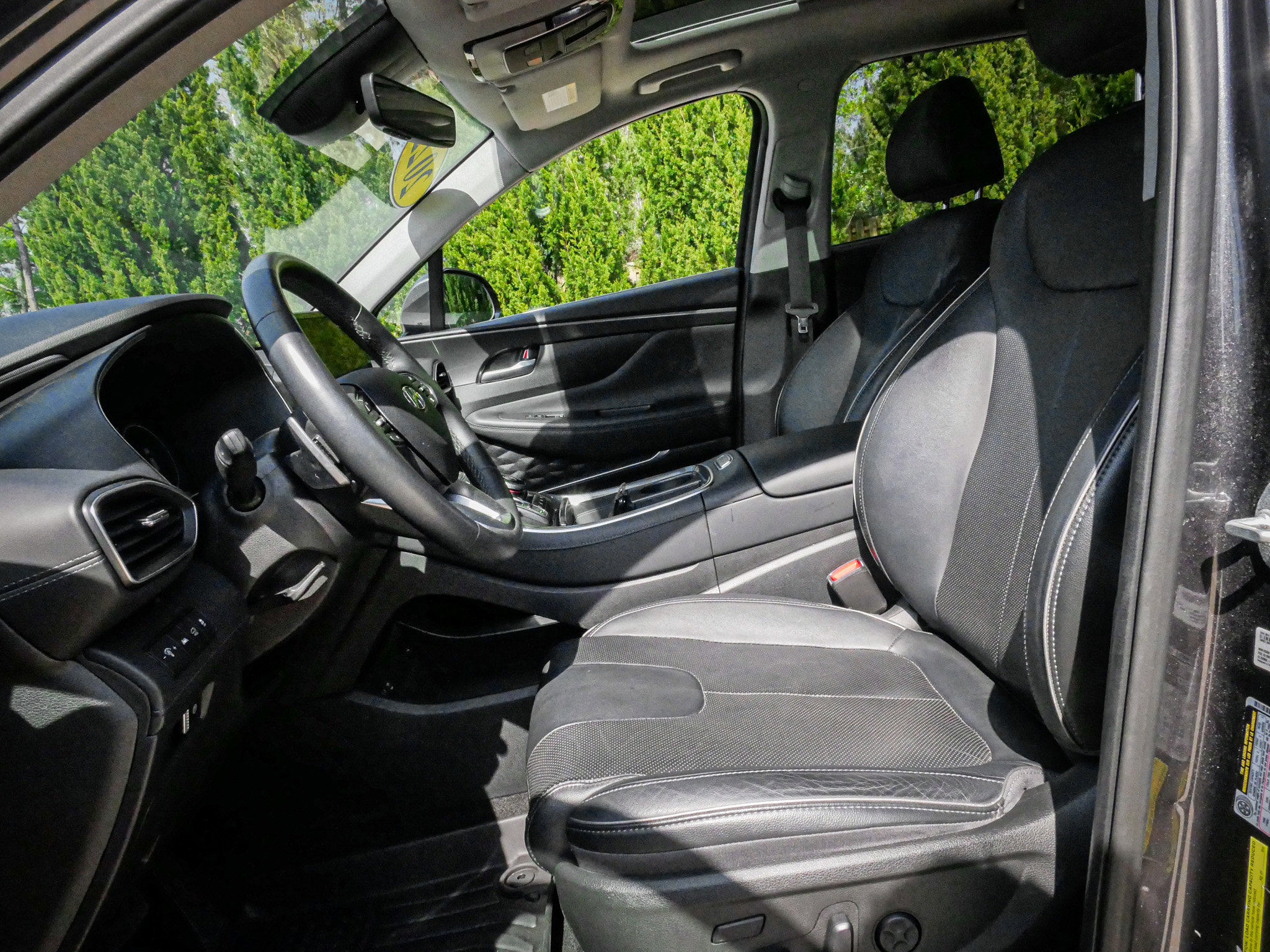 Used 2022 Hyundai Santa Fe Limited image 16