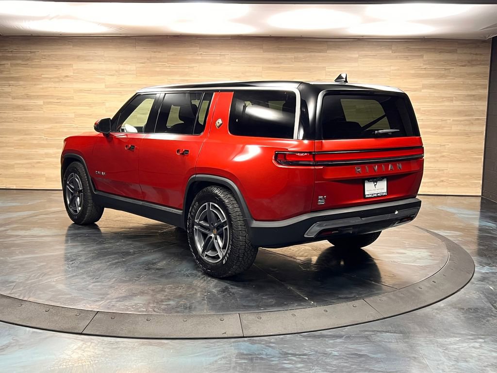 Used 2025 Rivian R1S Adventure AWD/4WD image 15