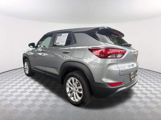 Used 2025 Chevrolet TrailBlazer LS FWD image 7