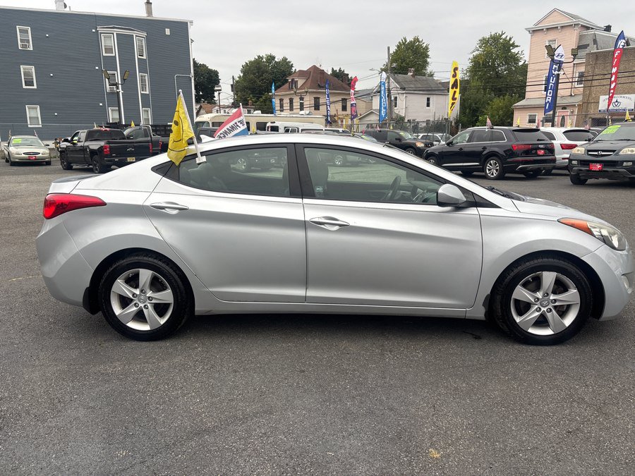 Used 2013 Hyundai Elantra GLS w/ Preferred Pkg FWD image 6