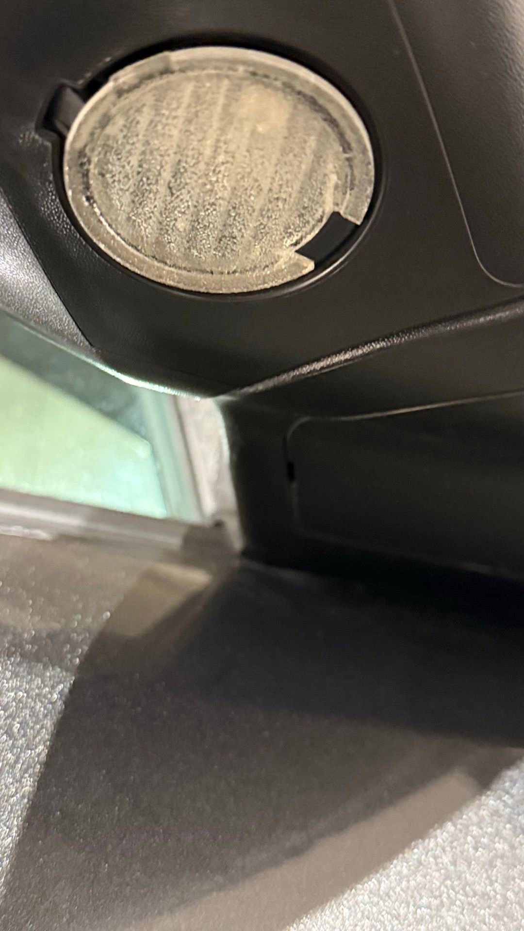 Used 2018 Ford Explorer XLT w/ Equipment Group 201A image 14