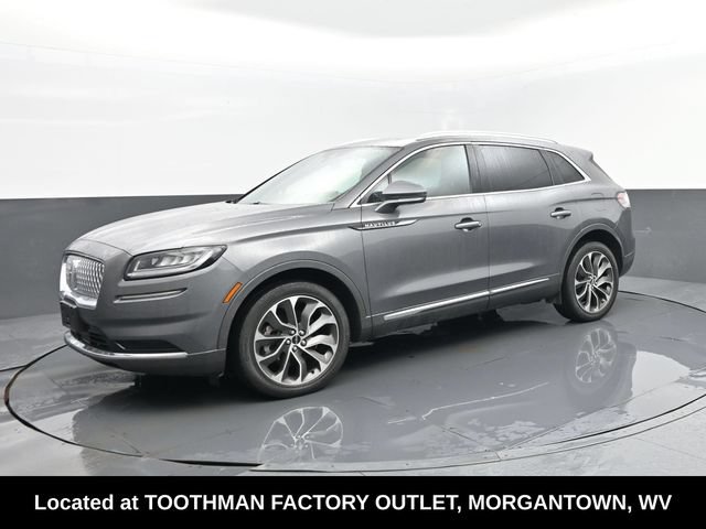 Used 2021 Lincoln Nautilus Reserve AWD/4WD image 2