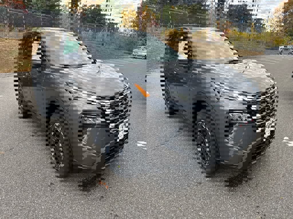 New 2026 Nissan Rogue SV image 1