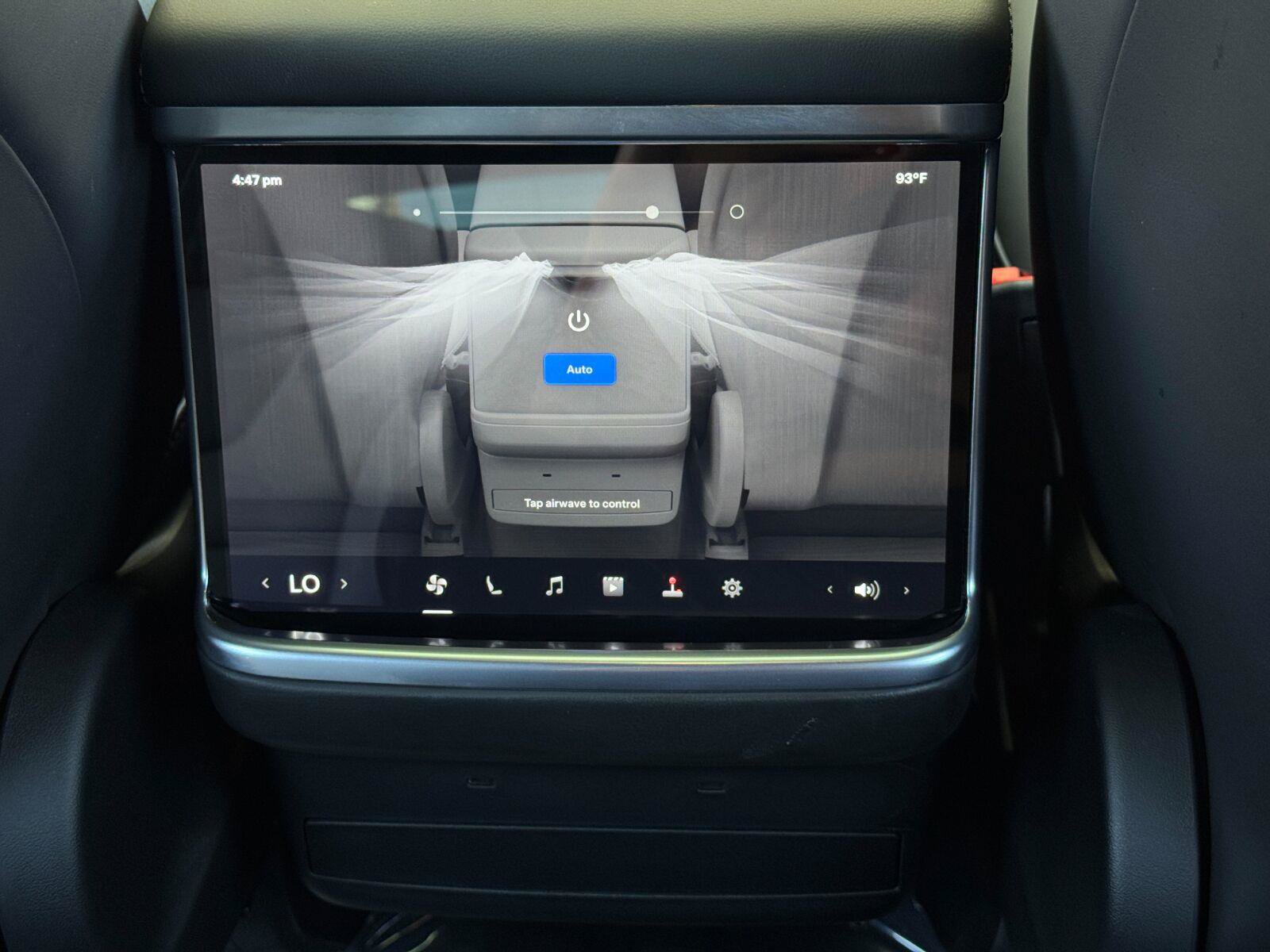 Used 2024 Tesla Model X AWD/4WD image 33
