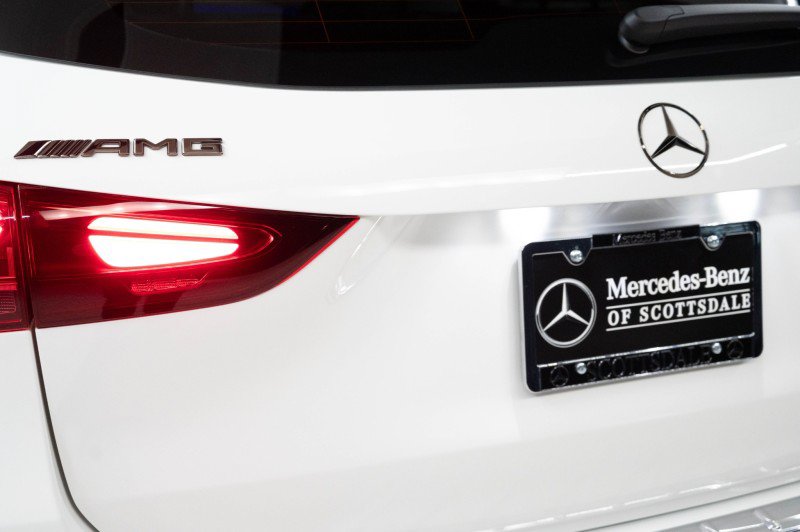 New 2026 Mercedes-Benz GLA 35 AMG 4MATIC image 9