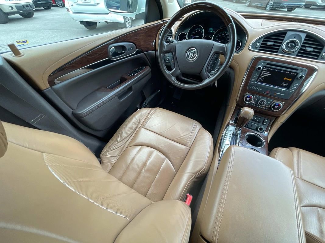 Used 2016 Buick Enclave Leather image 14