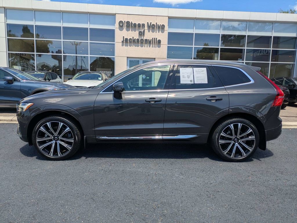 Certified 2023 Volvo XC60 B5 Ultimate w/ Climate Package AWD/4WD image 3