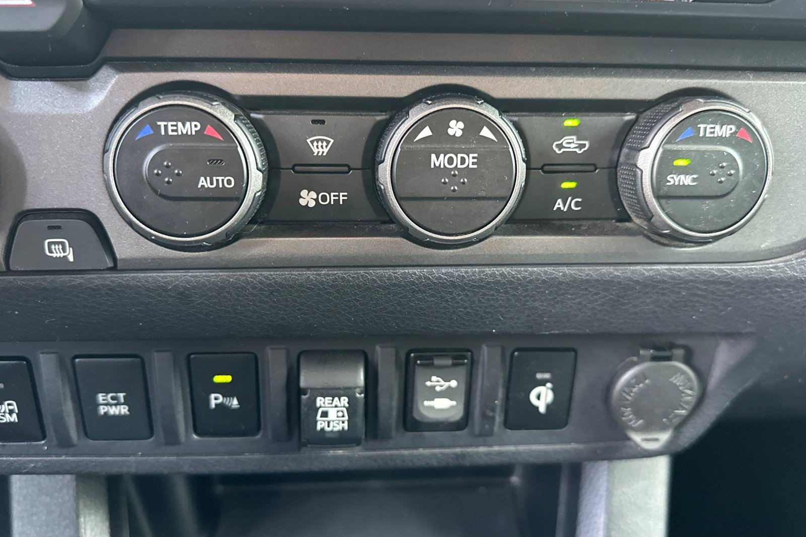 Used 2019 Toyota Tacoma TRD Pro image 41