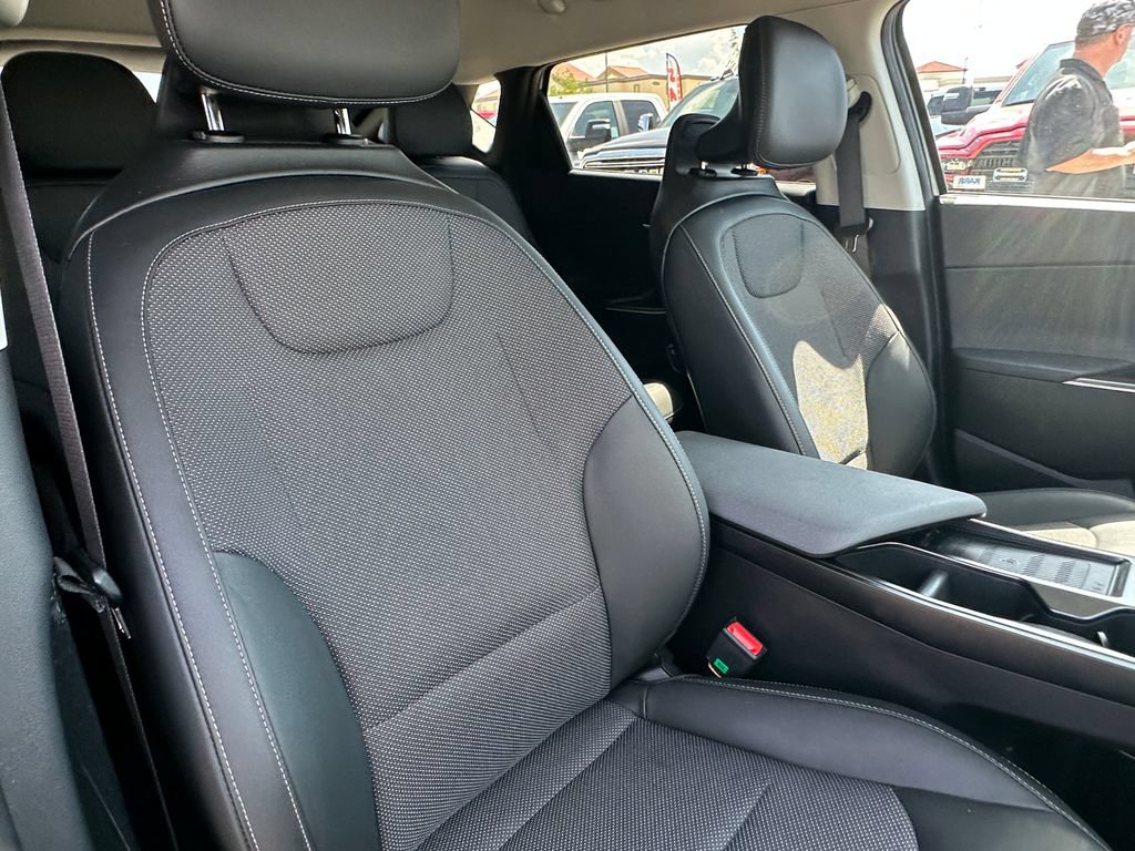 Used 2024 Kia EV6 Light RWD image 18