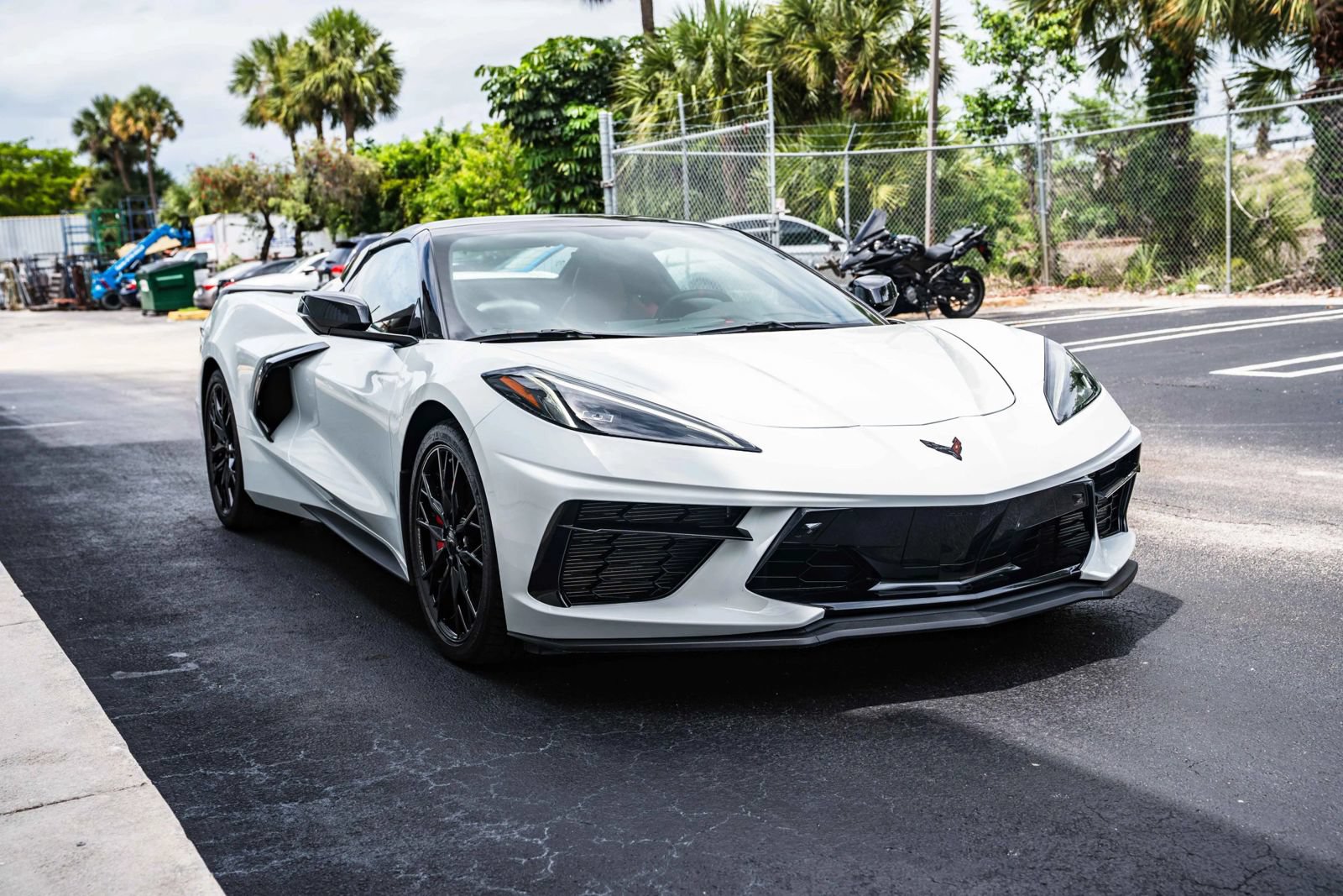 Used 2023 Chevrolet Corvette Stingray Premium Conv w/ Z51 Performance Package RWD image 14