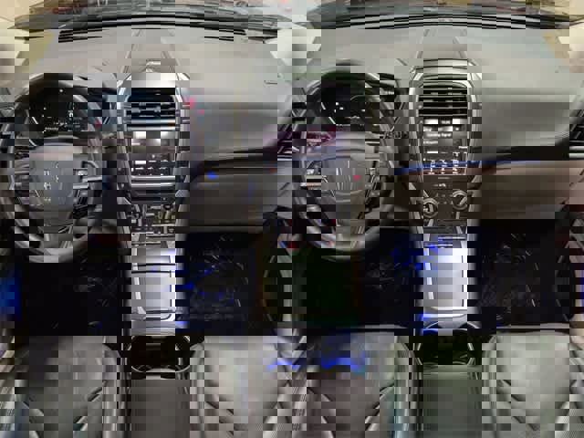 Used 2019 Lincoln Nautilus Reserve w/ Cargo Utility Package image 16